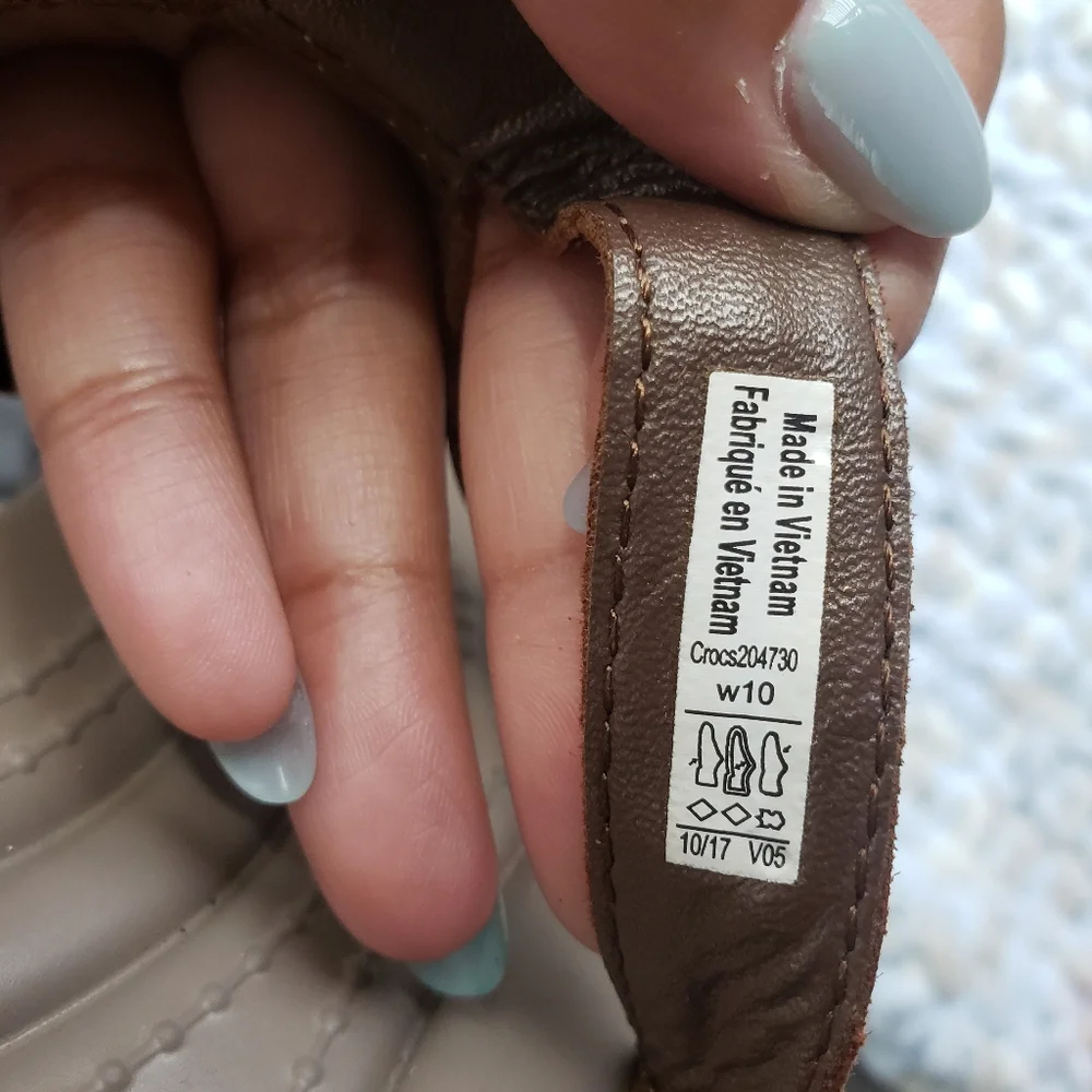 Crocs sandals - Picture 3 of 5